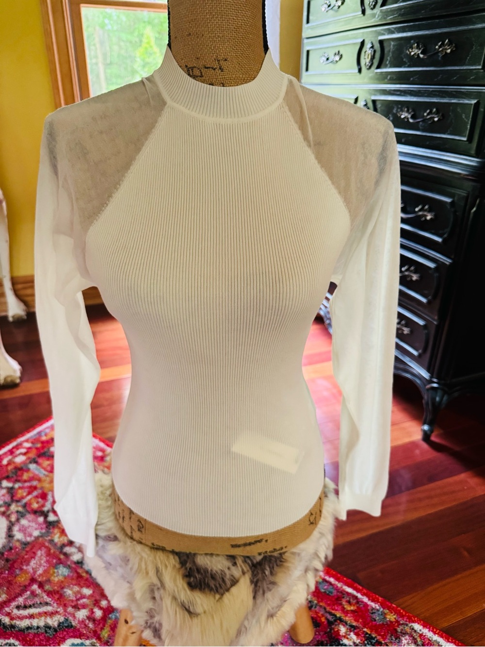 Commense ribbed top with  sheer  sleeves NWT